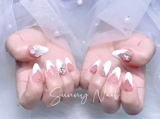 ネイル Sunnyサニー所属・桝井 春奈のネイルデザイン