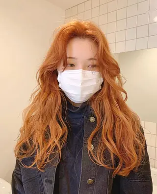 ロング カラー カットモデル/ ハイトーン/ゆうあのヘアスタイル