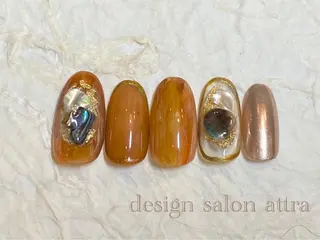 ネイル デザインサロン attra 本八幡店のネイルデザイン