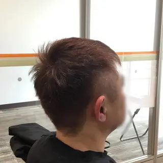 ショート カラー メンズ 滝口 瑞季のヘアスタイル