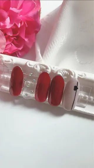 ネイル Lily Roseスタッフ一同のマツエク・マツパデザイン