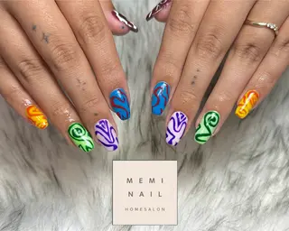ネイル MEMI NAILのネイルデザイン