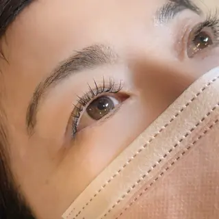 マツエク・マツパ シュモレフェリーク所属・🍑 MOMOのマツエク・マツパデザイン