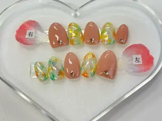 ネイル ユリシスネイル 担当近藤のネイルデザイン