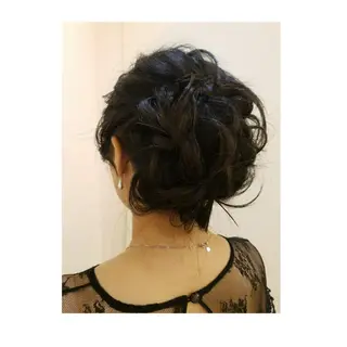 ヘアアレンジ EMANON名古屋所属・美谷添（ミヤゾエ） まどか大人ヘアサロンのヘアスタイル