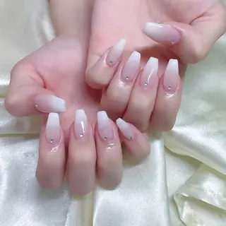 ネイル misaki 🩰‎🤍🎀のネイルデザイン