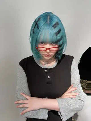 ミディアム カラー TOTA 唯一無二カラーのヘアスタイル