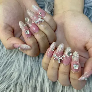 ネイル MADIA大和所属・KUMI💛 MADIAのネイルデザイン