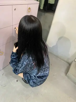 ロング カラー qulim所属・前橋 姫奈のヘアスタイル