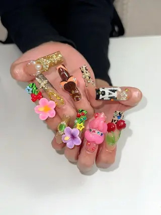 ネイル ONIKA Nail 青山通り店所属・ONIKA Nail 表参道A4🦋2分のネイルデザイン