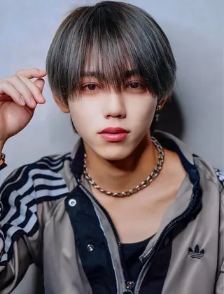 ショート メンズ MEN'S HAIR BLEACHi 名駅店所属・久保 歩夢のヘアスタイル