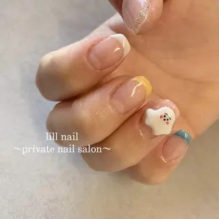 ミディアム pllia beautyのネイルデザイン