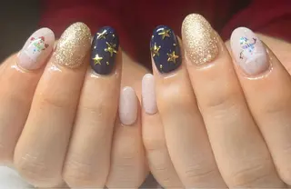 ネイル minoriba ひばりヶ丘駅北口店所属・ネイリスト ももこのネイルデザイン