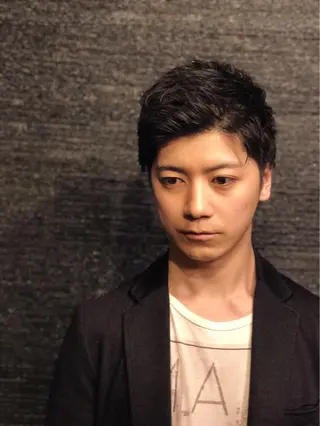 ショート メンズ 岡本 耕太郎のヘアスタイル
