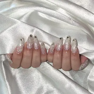 ネイル e-up by boss所属・e-up nail Arisaのネイルデザイン