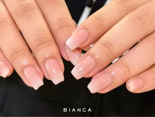 ネイル Bianca 上大岡 KOBAYASHIのネイルデザイン