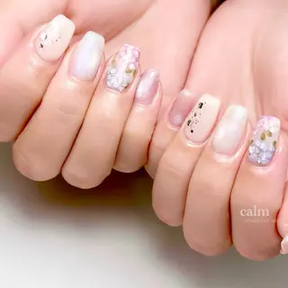 ネイル calm 〔ｶｰﾑ〕のネイルデザイン
