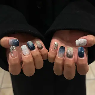 ネイル She nail KOBAYASHIのネイルデザイン