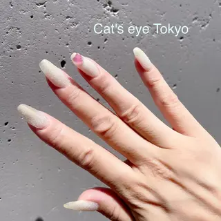 ネイル マツエク・マツパ Cat's eye TOKYO 新宿店のネイルデザイン