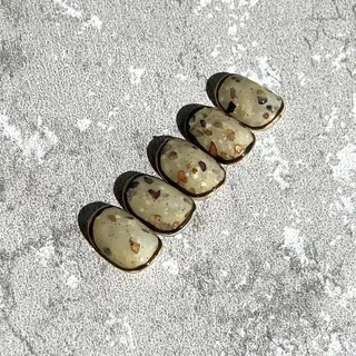 ショート ネイル nailroom leaのネイルデザイン