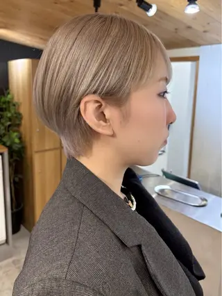 ショート カラー 🫐寒色系カラー 🫐ヤマナカリリカのヘアスタイル