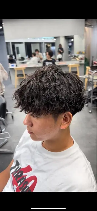 ショート パーマ 伊藤 大地のヘアスタイル