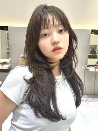 ロング カラー 西宮ガーデンズ k-two土田陸登のヘアスタイル