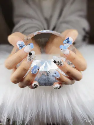 ネイル s. aiのネイルデザイン