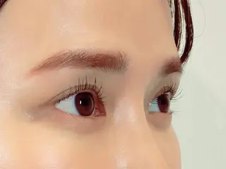 マツエク・マツパ ルナクレスタ 🌙代表Mikiの眉毛・アイブロウイメージ