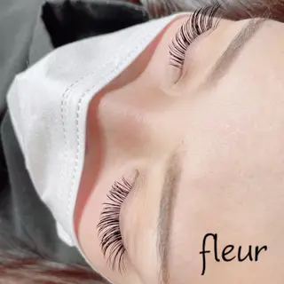 マツエク・マツパ アイラッシュサロンfleur🍀所属・🍀fleur🍀 束感/ワンホン/杉浦のマツエク・マツパデザイン