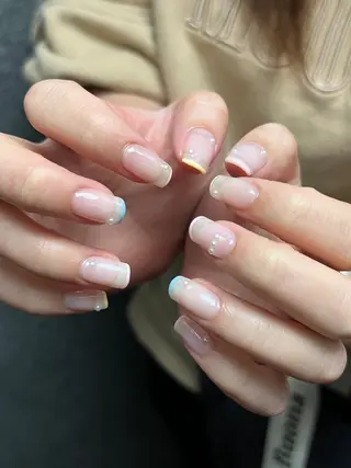 ネイル Hikari 🌺のネイルデザイン