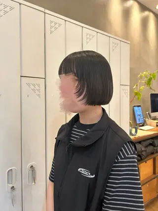 ショート 切りっぱなしボブ 大阪梅田/きょうかのヘアスタイル