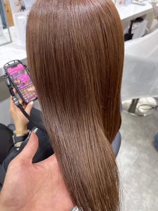 ロング カラー TENSHO ハイトーンレイヤーのヘアスタイル