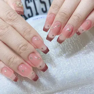 ネイル Queens みなみのネイルデザイン