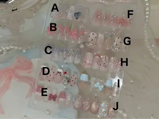 ネイル LUANA所属・LUANA ジュリのネイルデザイン