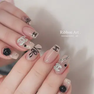 ネイル Arowa 伊田のネイルデザイン