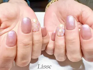 ネイル Lisse銀座 Akuのネイルデザイン