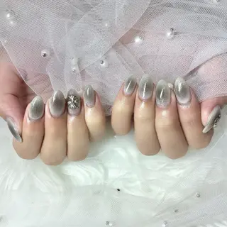 ネイル e-up by boss所属・e-up nail Arisaのネイルデザイン