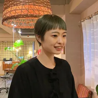 ショート カラー 繭所属・こはる／ハードパーマ /癖毛風パーマ🧃のヘアスタイル