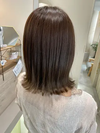 ミディアム カラー 西 めぐみのヘアスタイル