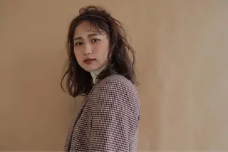 ミディアム ヘアアレンジ ケアブリーチ/ボブ/ honoのヘアスタイル