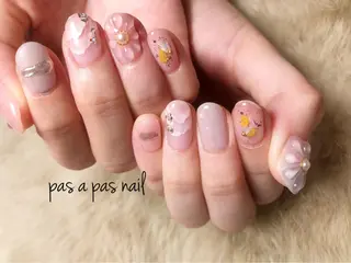 ネイル Yakko pas á pasのネイルデザイン