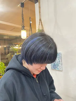 ショート カラー Nana 🫧のヘアスタイル