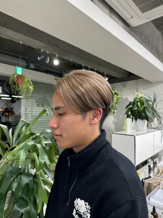 カラー TSUBAME HAIR所属・Yuzu .のヘアスタイル