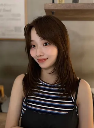 セミロング [似合う小顔カット] 🪽MUNi恵比寿のヘアスタイル