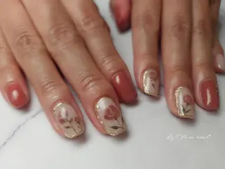 ネイル ラヴィアン ローズのネイルデザイン