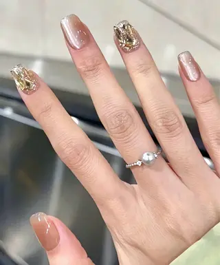 ネイル LEDアイラッシュ ∩_∩アオイのマツエク・マツパデザイン