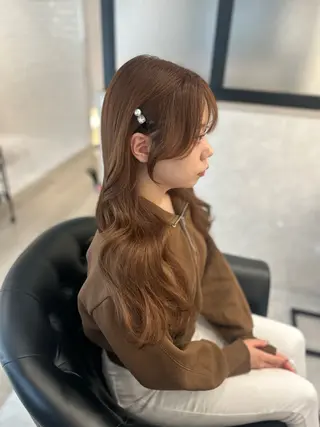 ロング カラー &chaLme   心斎橋所属・emi/髪質改善/ 韓国風/艶カラーのヘアスタイル
