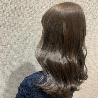 カラー 艶カラー ⭐️田中真緒のヘアスタイル