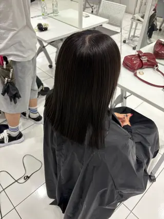 ミディアム 暖色/透明感カラー tsuguのヘアスタイル